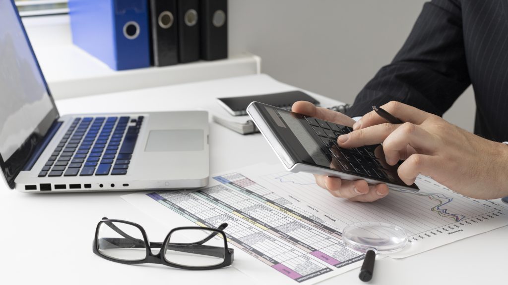 How to measure ROI of SEO for small businesses